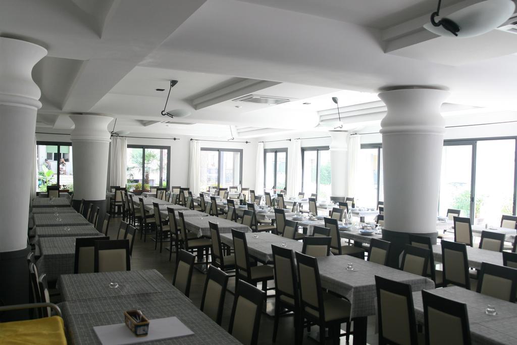 Hotel Stanchini Bellaria-Igea Marina Exterior photo