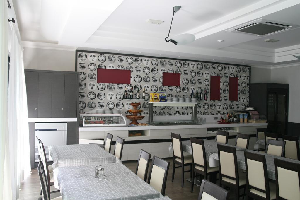 Hotel Stanchini Bellaria-Igea Marina Exterior photo