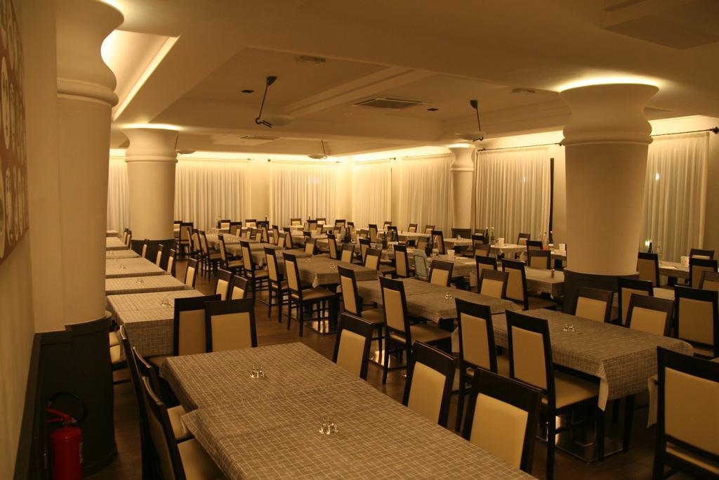 Hotel Stanchini Bellaria-Igea Marina Exterior photo