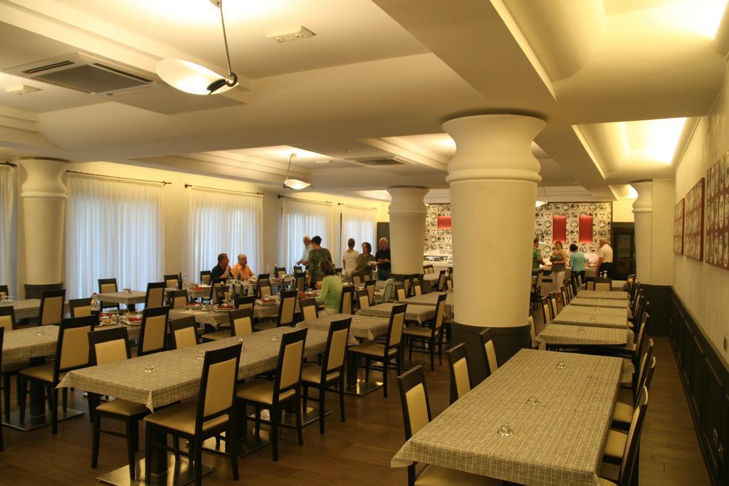 Hotel Stanchini Bellaria-Igea Marina Exterior photo